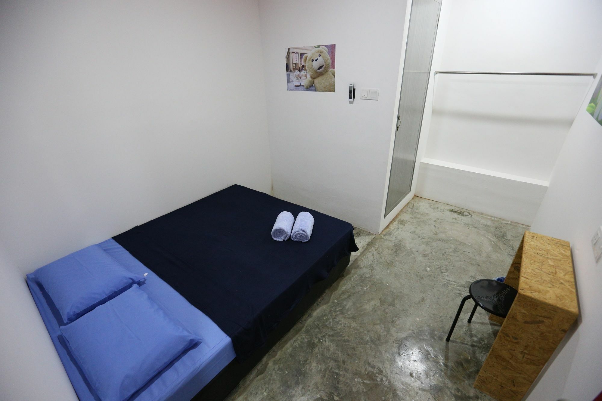 Noisy Room Kuching Extérieur photo