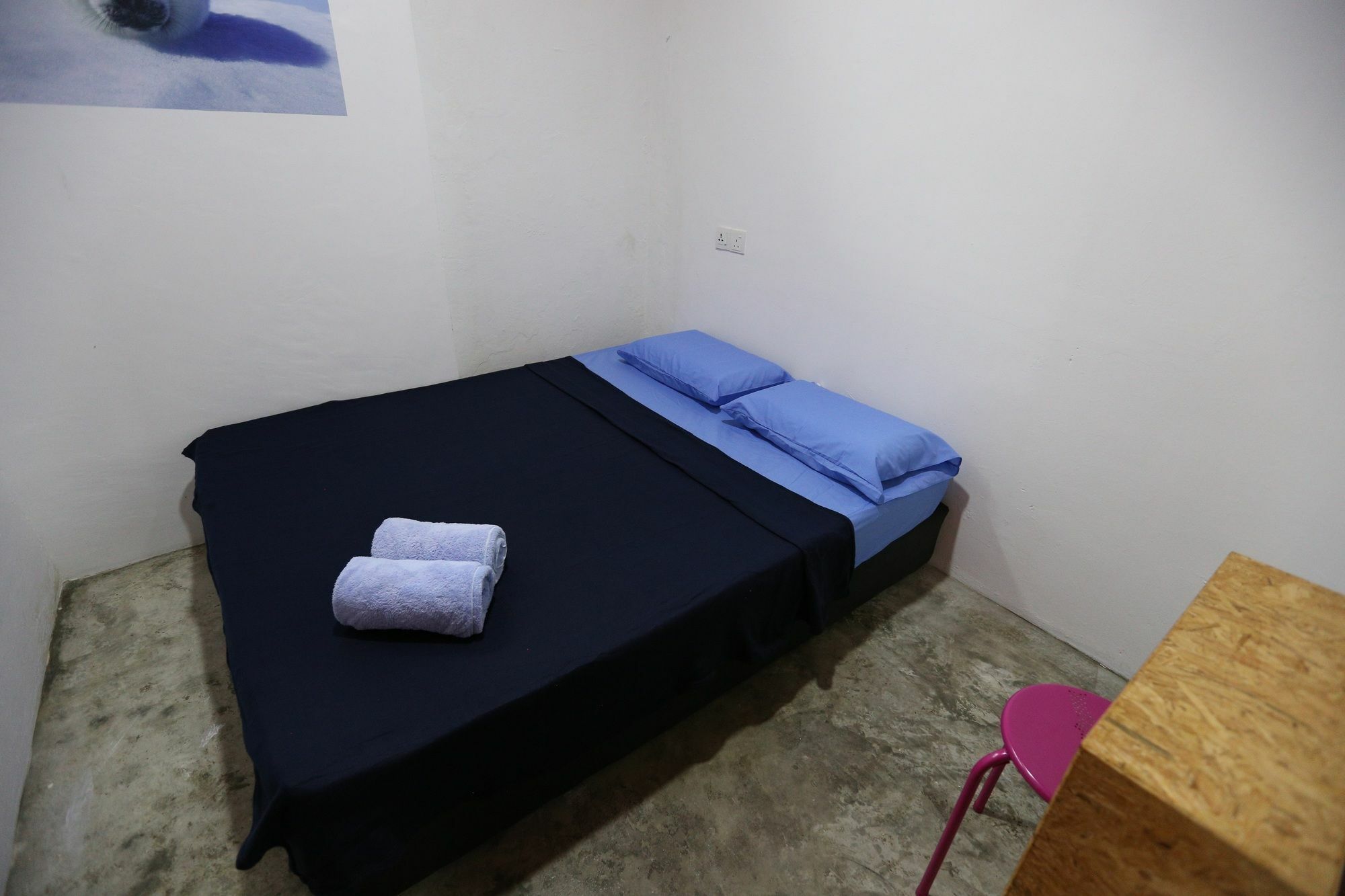 Noisy Room Kuching Extérieur photo