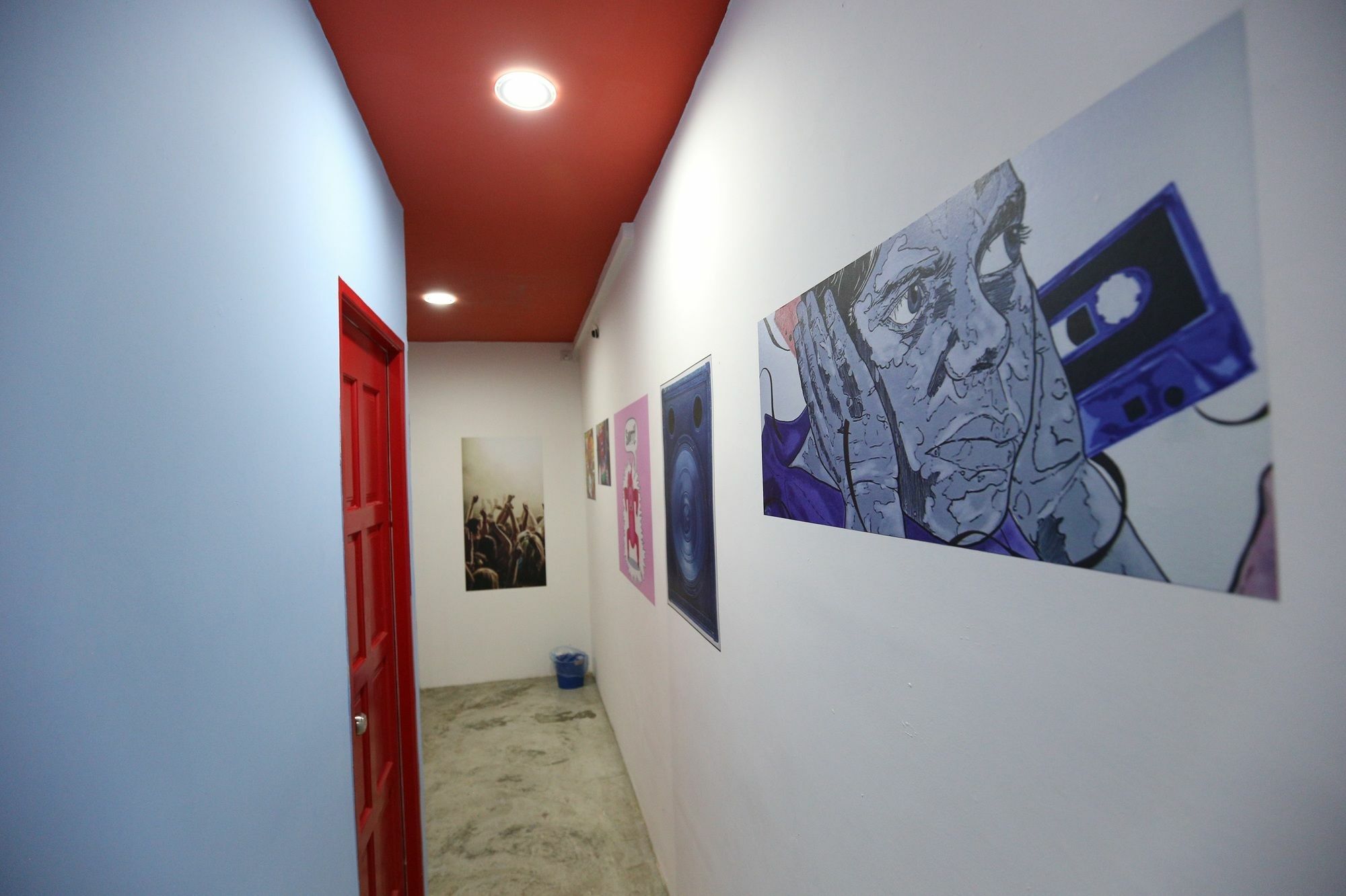 Noisy Room Kuching Extérieur photo